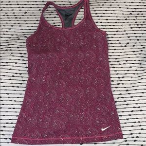 Nike workout tank top